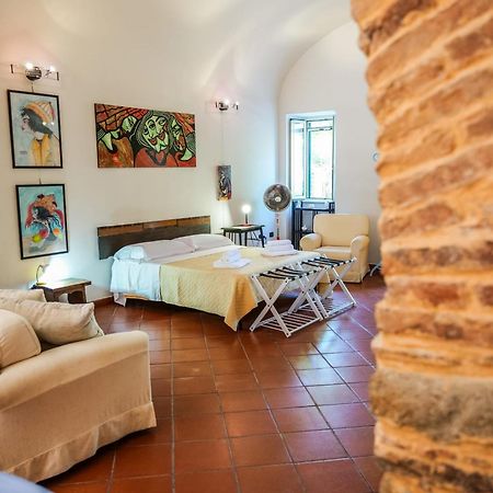 Bed and Breakfast Umberto 25 Санто-Стефано-ди-Камастра Экстерьер фото